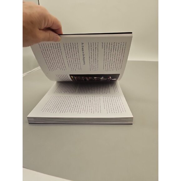 God Still Comes From The Manager To The Heart Roten Softcover - Picture 4 of 5